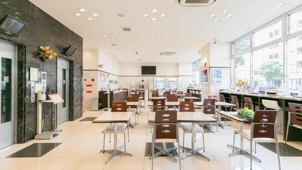 Toyoko Inn Chiba Minato Ekimae Esterno foto